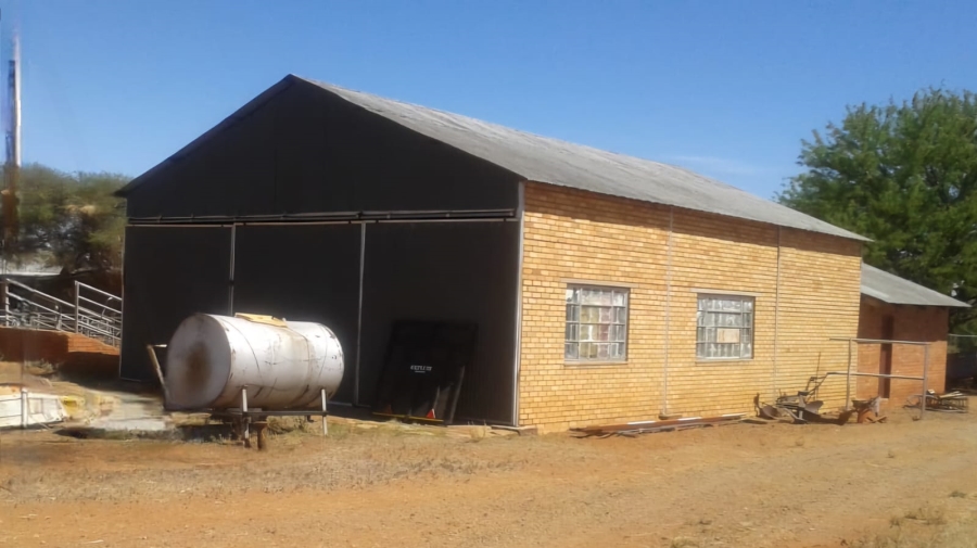 4 Bedroom Property for Sale in Griekwastad Rural Northern Cape